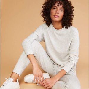 Lou & Grey Signaturesoft Upstate Sweatpants & Top
